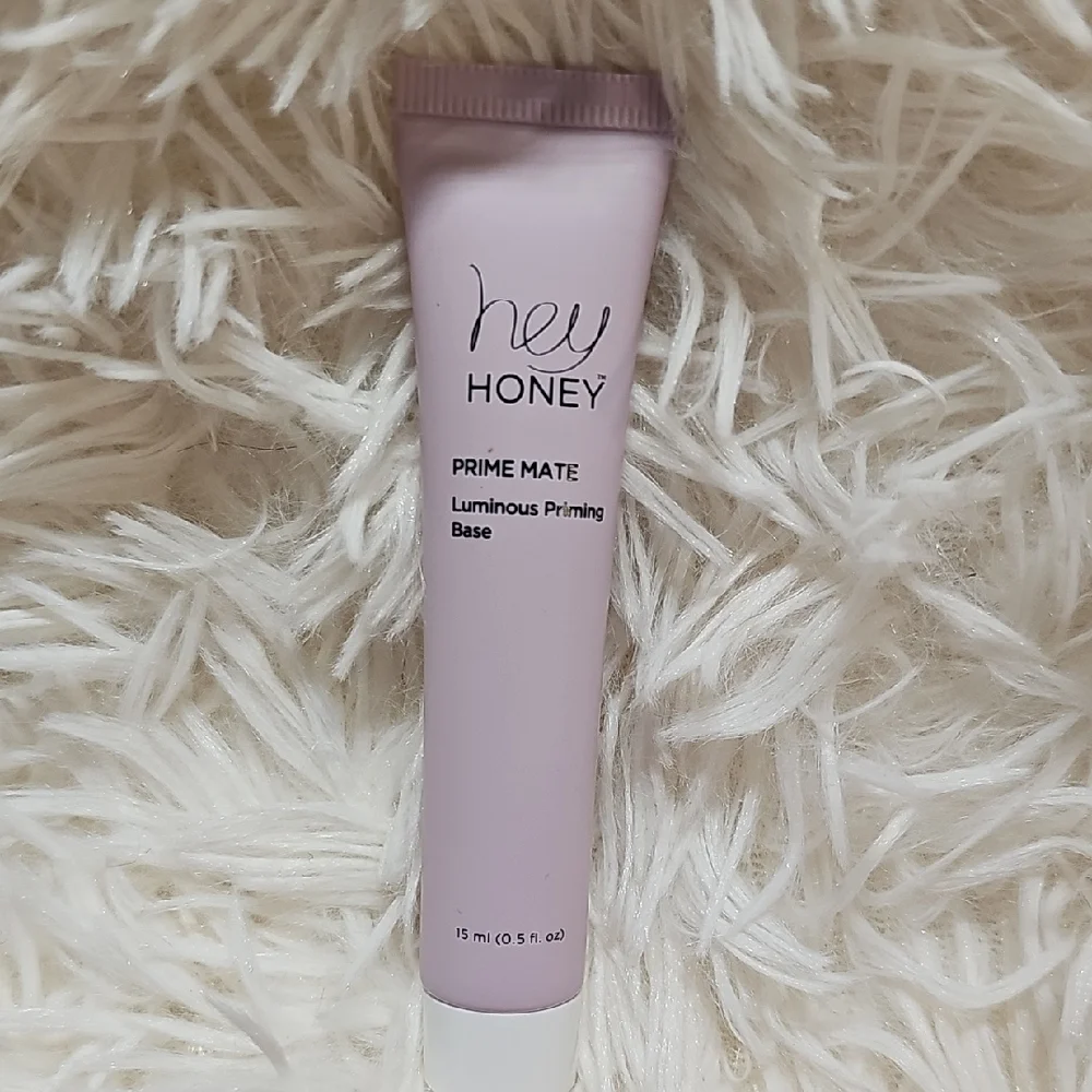 Hey Honey Prime Mate, Wrinkle Peptide Serum & Hey Honey Facial Scrub - Picture 2 of 8